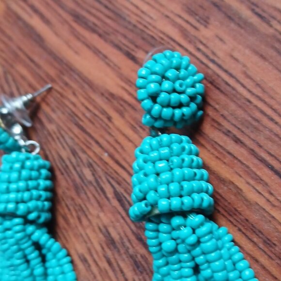 Beaded earrings - Picture 5 of 9